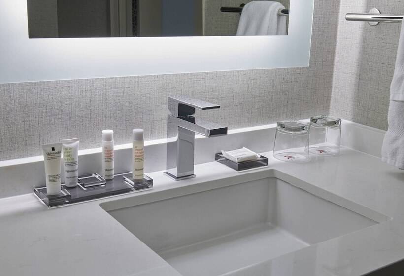 ２ダブルベッドのスタンダードルーム, Detroit Marriott Troy