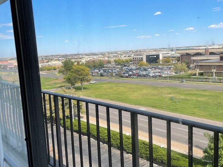 标准间带双人床, Doubletree By Hilton Hotel Denver