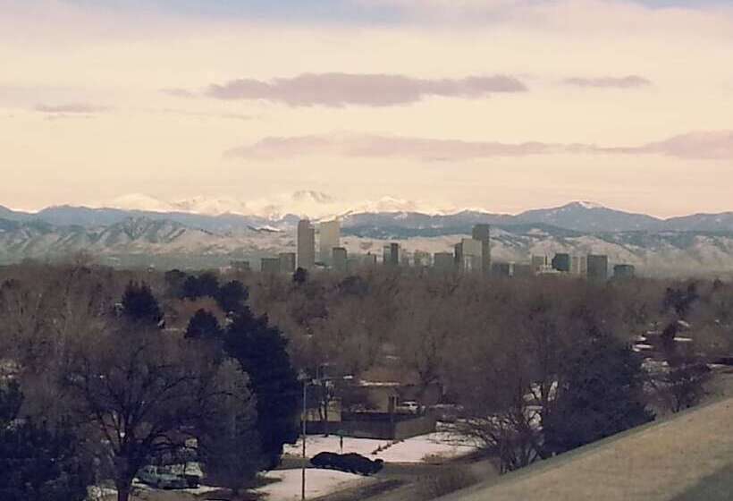 带2个双人床的标准工作室, Doubletree By Hilton Hotel Denver