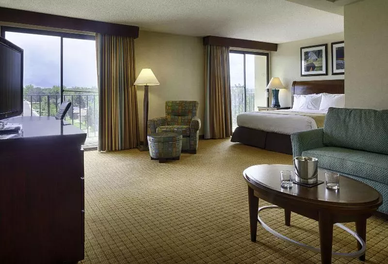 キングサイズベッドのスタンダードルーム, Doubletree By Hilton Hotel Denver