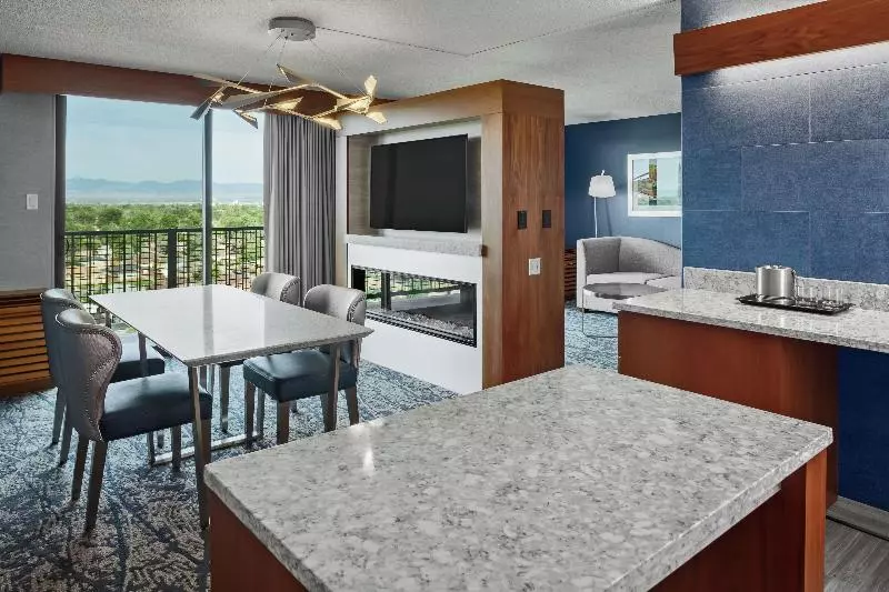 プレミアムスイート, Doubletree By Hilton Hotel Denver