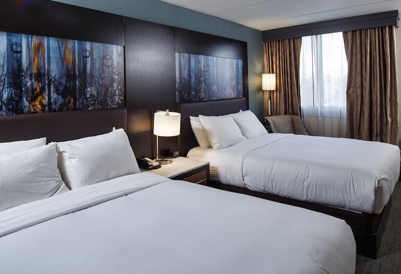 اتاق استاندارد با 2 تخت دوبل, Doubletree By Hilton Neenah