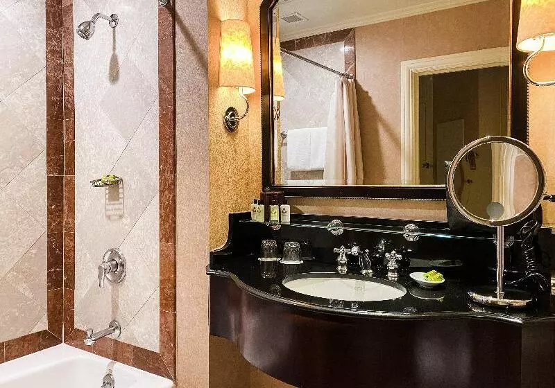 اتاق استاندارد با تخت بزرگ, Intercontinental Mark Hopkins San Francisco, An Ihg