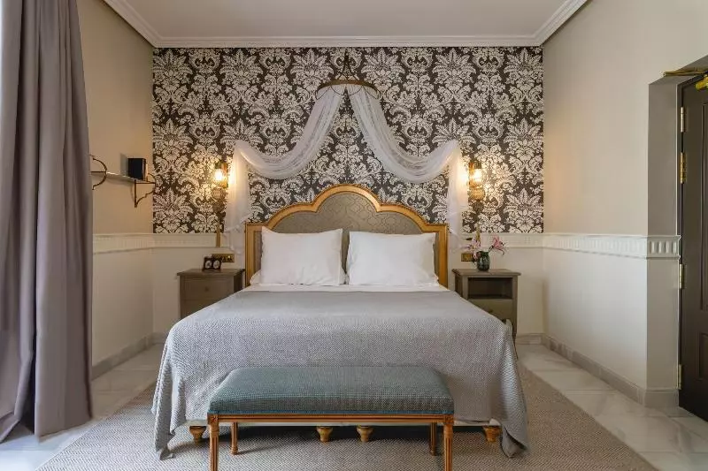 سوئیت با تخت بزرگ, Intercontinental Mark Hopkins San Francisco, An Ihg