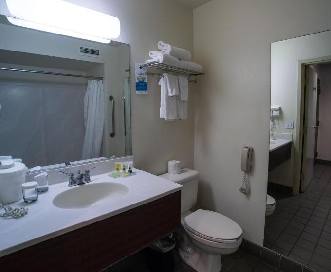 إستوديو قياسى, Lemon Tree Inn