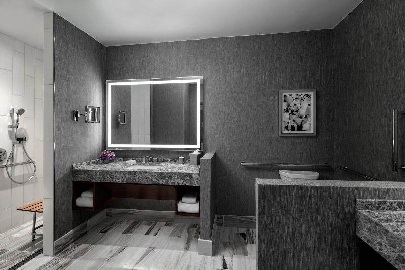 이그제큐티브 스위트 킹침대, The Ritzcarlton, Atlanta