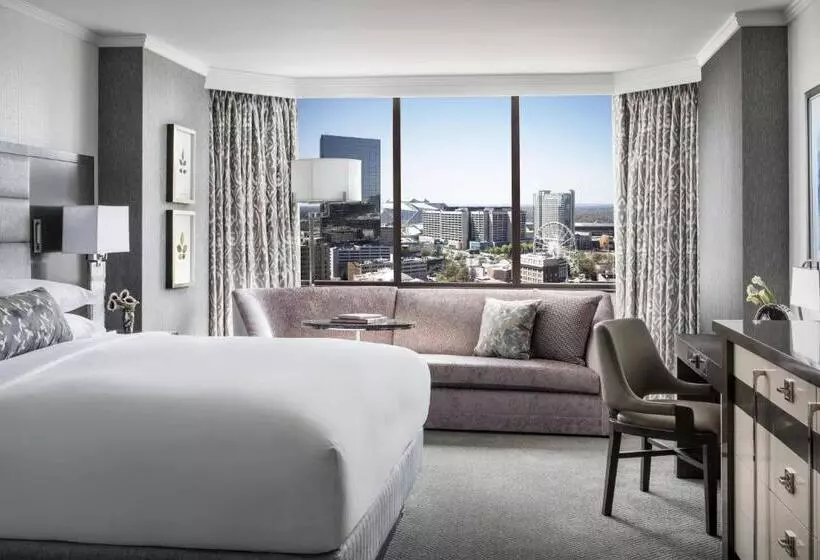 اتاق استاندارد با تخت بزرگ برای معلولان, The Ritzcarlton, Atlanta