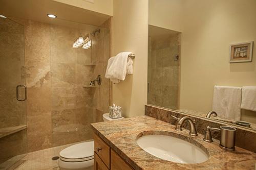 Апартаменты 5 спален, Top Of The Village   Coraltree Residence Collection