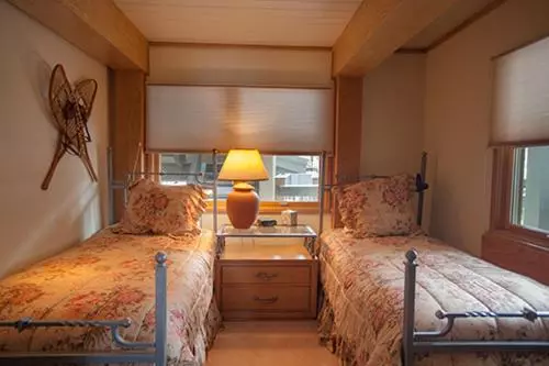5 Bedroom Apartment, Top Of The Village   Coraltree Residence Collection