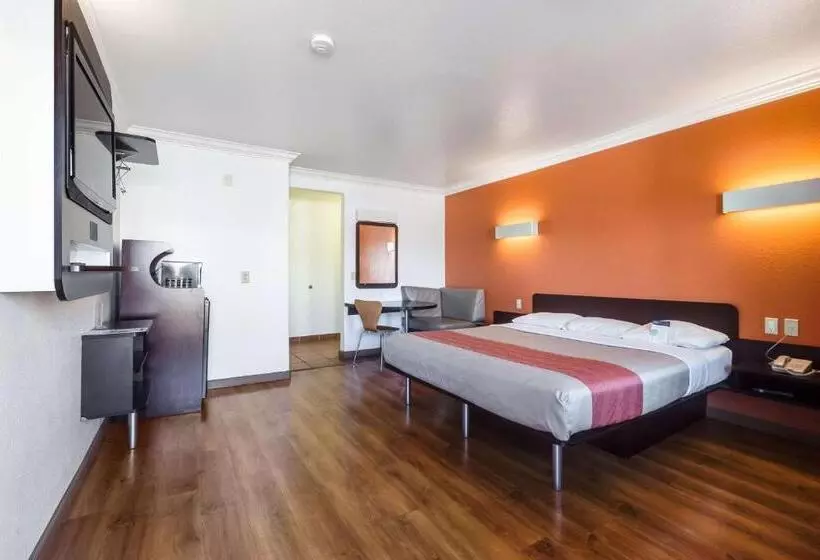 اتاق لوکس با تخت بزرگ, Motel 6 San Jose, Ca Convention Center