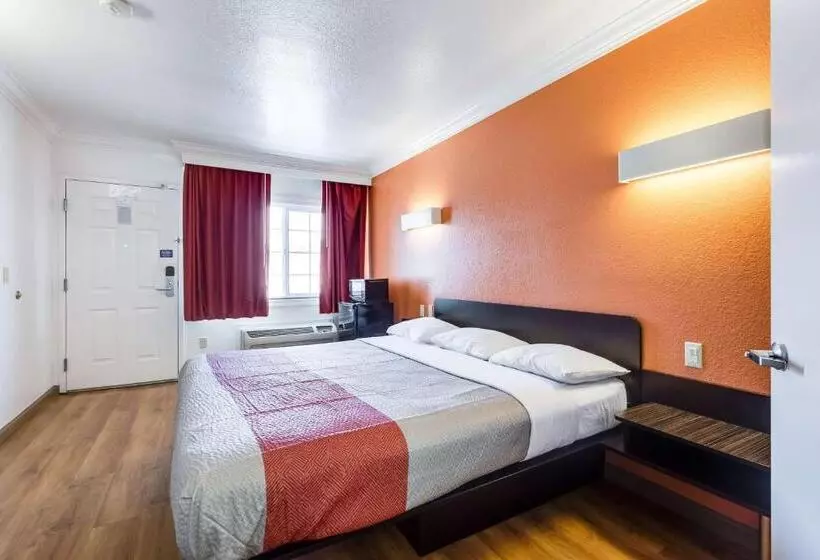 اتاق لوکس با تخت بزرگ, Motel 6 San Jose, Ca Convention Center
