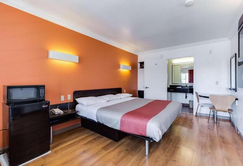 غرفة ديلوكس سرير كينج, Motel 6 San Jose, Ca   Convention Center