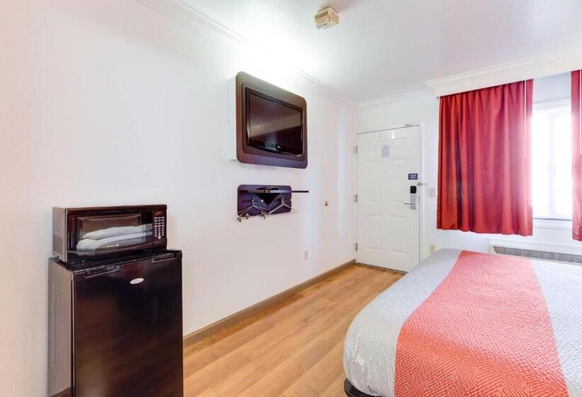 غرفة ديلوكس سرير كينج, Motel 6 San Jose, Ca   Convention Center