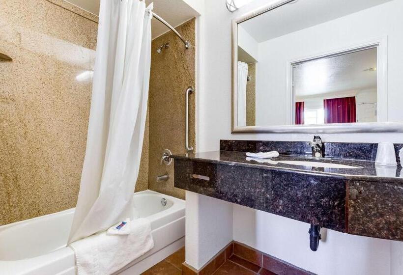 غرفة ديلوكس رباعية, Motel 6 San Jose, Ca   Convention Center