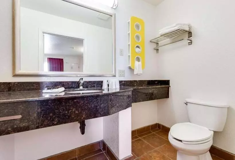 اتاق لوکس چهار تخته, Motel 6 San Jose, Ca Convention Center