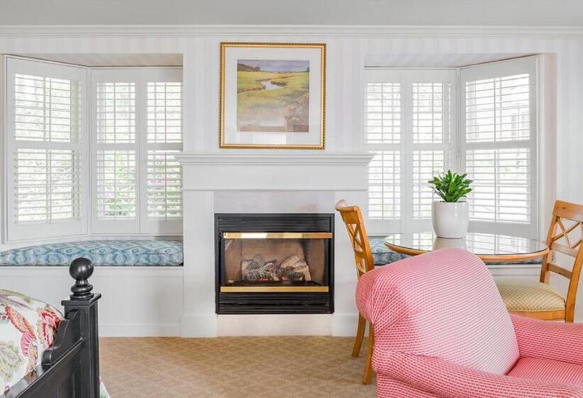 Четырехместный Номер Стандарт, Wequassett Resort And Golf Club