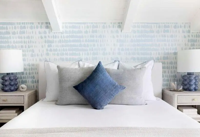 带大床的高级房间, Wequassett Resort And Golf Club