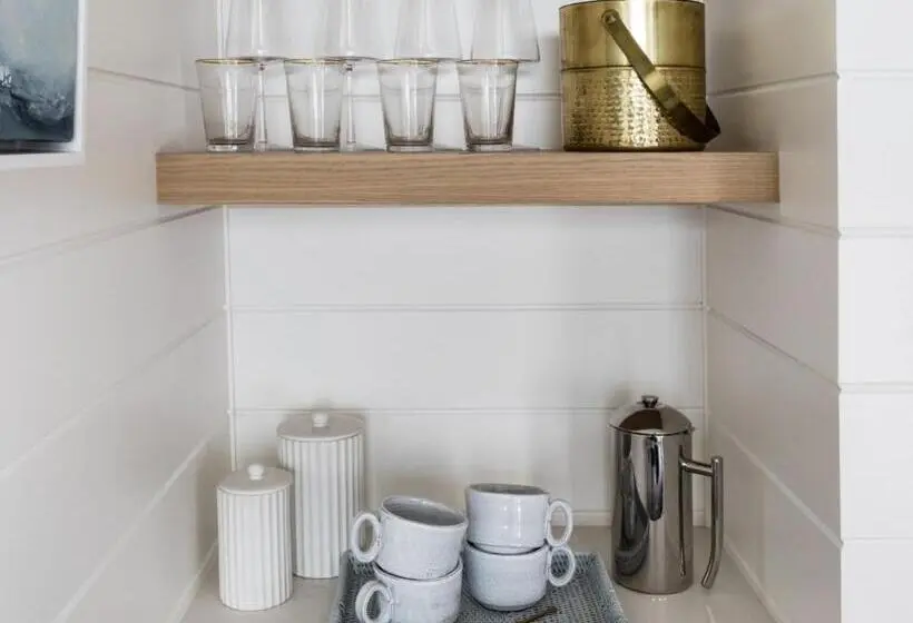 带大床的高级房间, Wequassett Resort And Golf Club