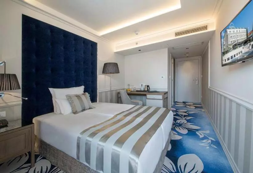 エコノミールーム, Grand Hotel Slavia