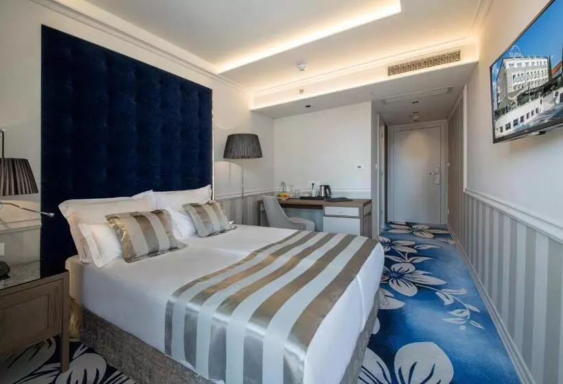 エコノミールーム, Grand Hotel Slavia
