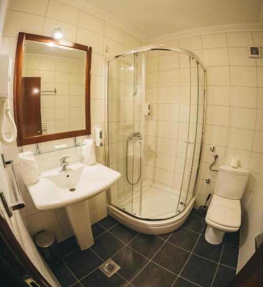 اتاق استاندارد با چشمانداز رودخانه, Bristol