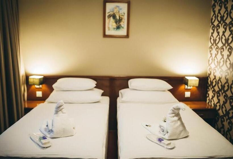 اتاق استاندارد با چشمانداز, Bristol