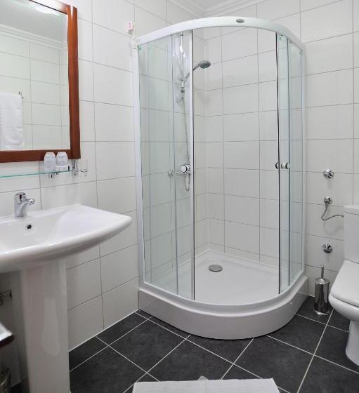 اتاق استاندارد با چشمانداز رودخانه, Bristol