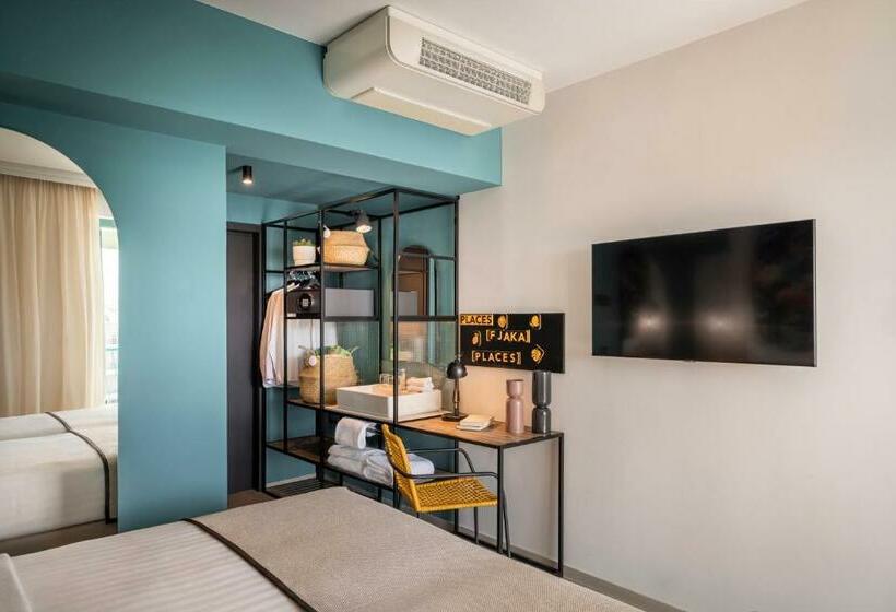 带阳台及侧面海景的标准房间, Places Dalmacija By Valamar