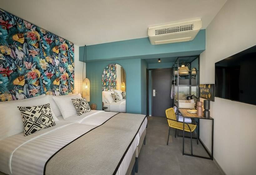 带阳台及侧面海景的标准房间, Places Dalmacija By Valamar