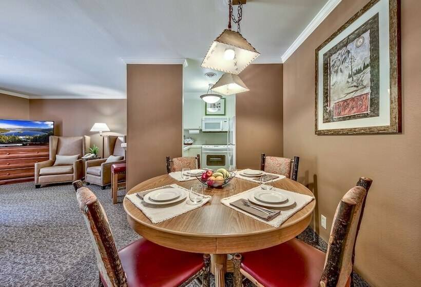 Люкс Deluxe 2 Спальни, Forest Suites Resort At The Heavenly Village