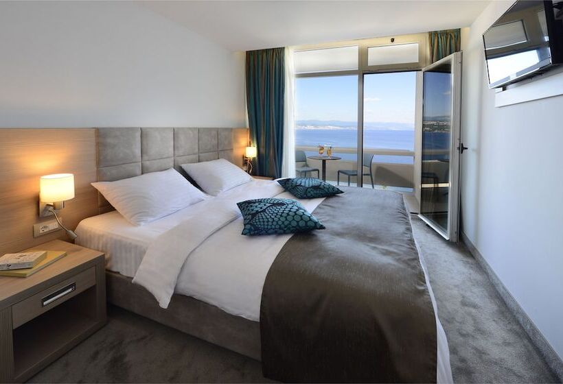 Номер Стандарт Вид на Море с Балконом, Grand Hotel Adriatic Ii