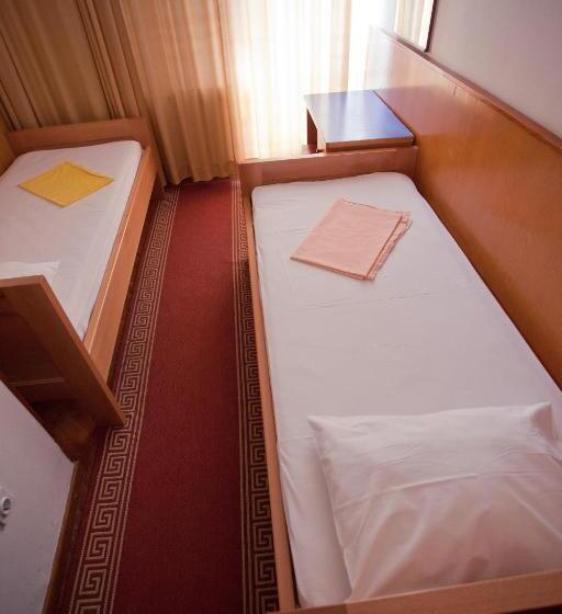 اتاق استاندارد یک نفره, Hi Hostel Zagreb