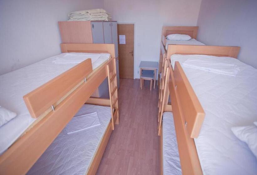 מיטה בחדר משותף, Hi Hostel Zagreb
