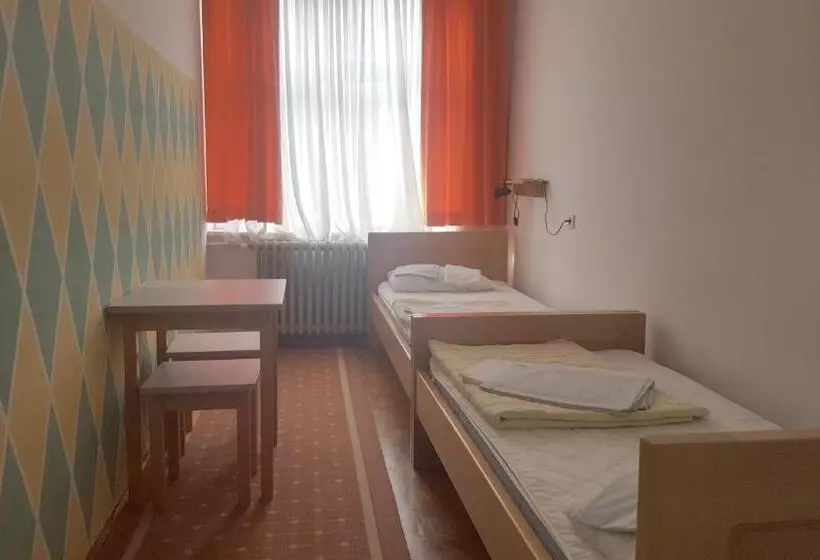バスルーム共有のシングルスタンダード, Hi Hostel Zagreb