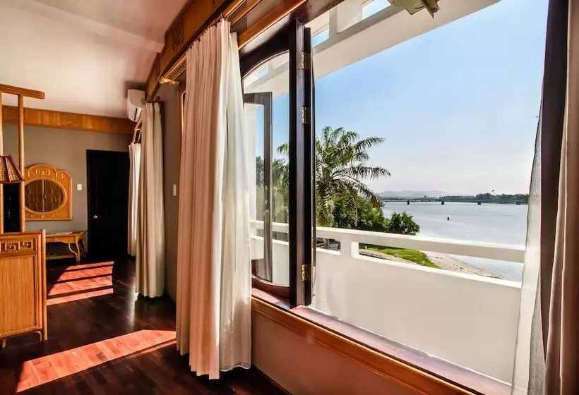 ジュニアスイート, Huong Giang Hotel Resort & Spa