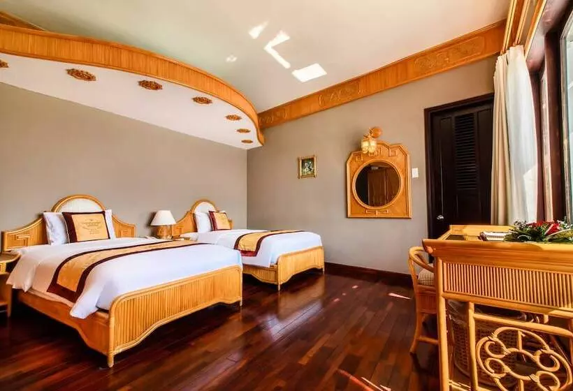 ジュニアスイート, Huong Giang Hotel Resort & Spa
