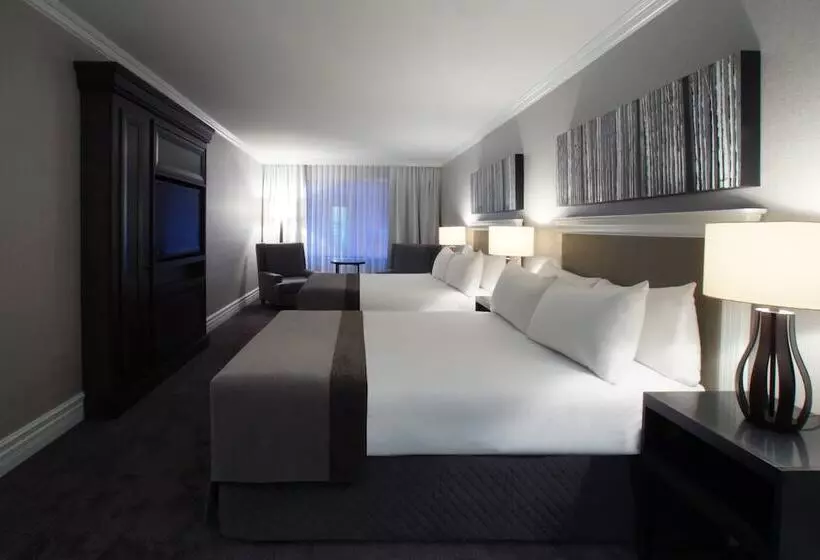 デラックスルーム, Manoir Victoria