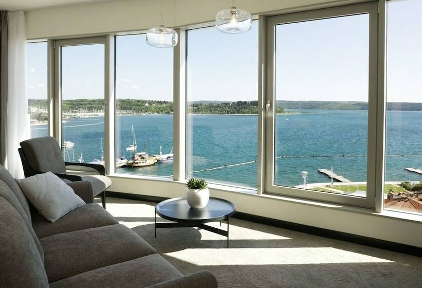 سوییت جونیور با چشمانداز دریا, Slovenija Terme & Wellness Lifeclass