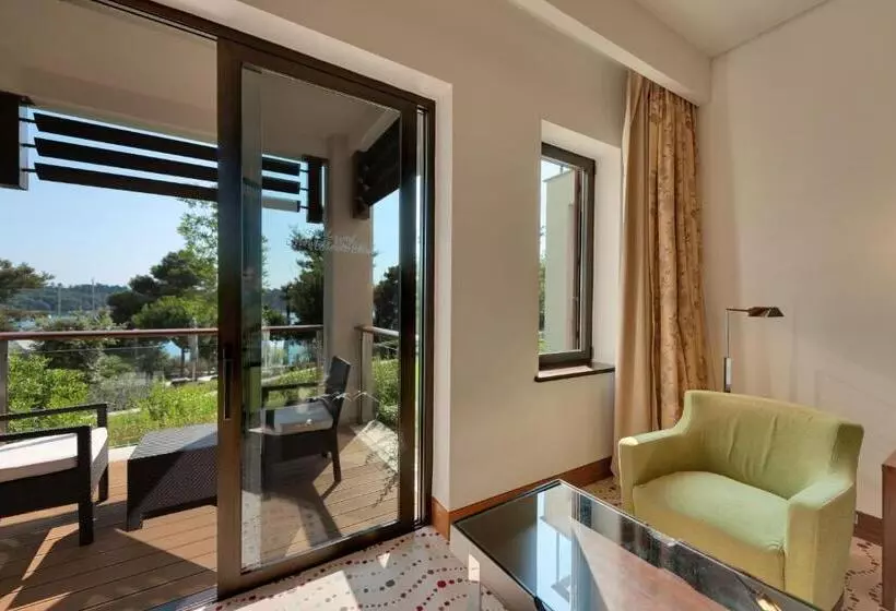 اتاق پرمیوم, Monte Mulini Adults Exclusive Hotel By Maistra Collection