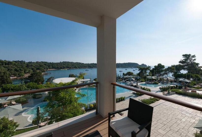 Номер Executive, Monte Mulini Adults Exclusive Hotel By Maistra Collection