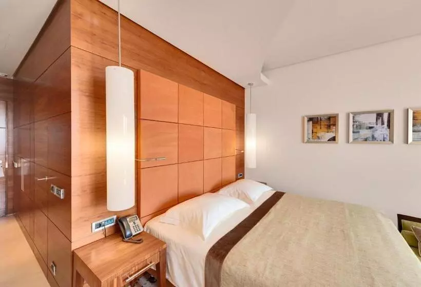 اتاق لوکس, Monte Mulini Adults Exclusive Hotel By Maistra Collection