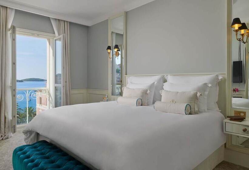 Deluxe Suite Sea View, Palace Elisabeth, Hvar Heritage Hotel   The Leading Hotels Of The World