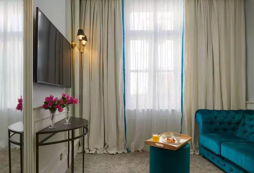 デラックススイート, Palace Elisabeth, Hvar Heritage Hotel   The Leading Hotels Of The World