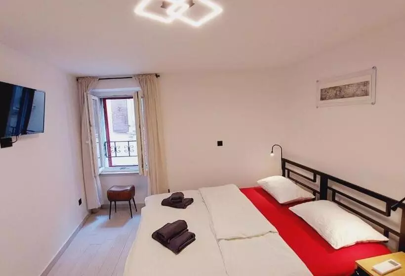 اتاق استاندارد, Piran