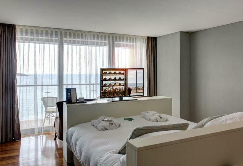 غرفة ديلوكس مطلّة علي البحر, Rixos Premium Dubrovnik