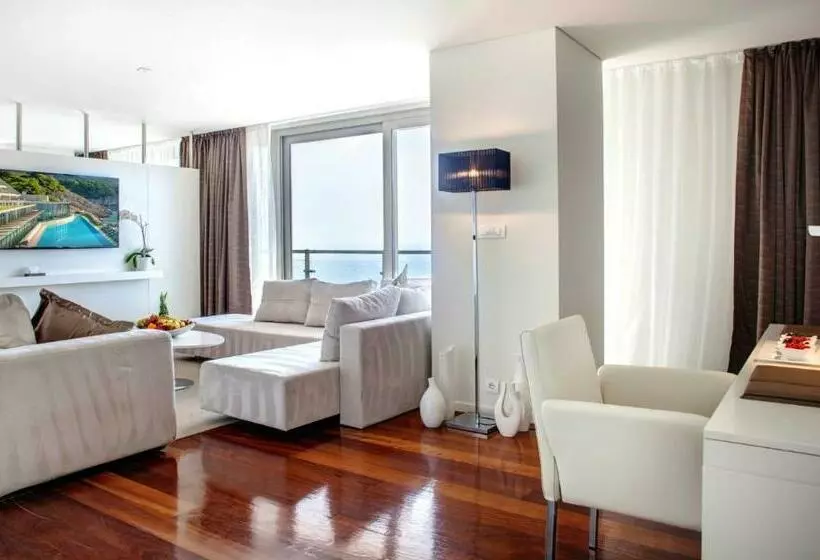 سوئیت اجرایی با چشم‌انداز دریا, Rixos Premium Dubrovnik