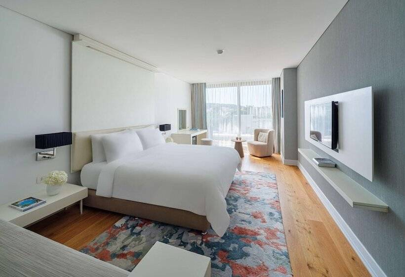 Номер Классика Двуспальная Кровать, Rixos Premium Dubrovnik