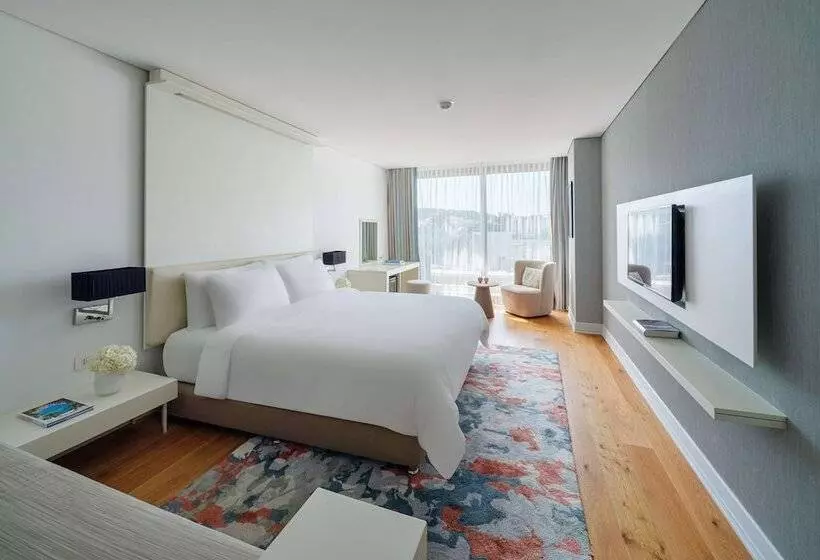 اتاق سوپریور با چشم‌انداز دریا, Rixos Premium Dubrovnik