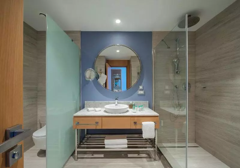 اتاق استاندارد با چشم‌انداز پارک, Rixos Premium Dubrovnik