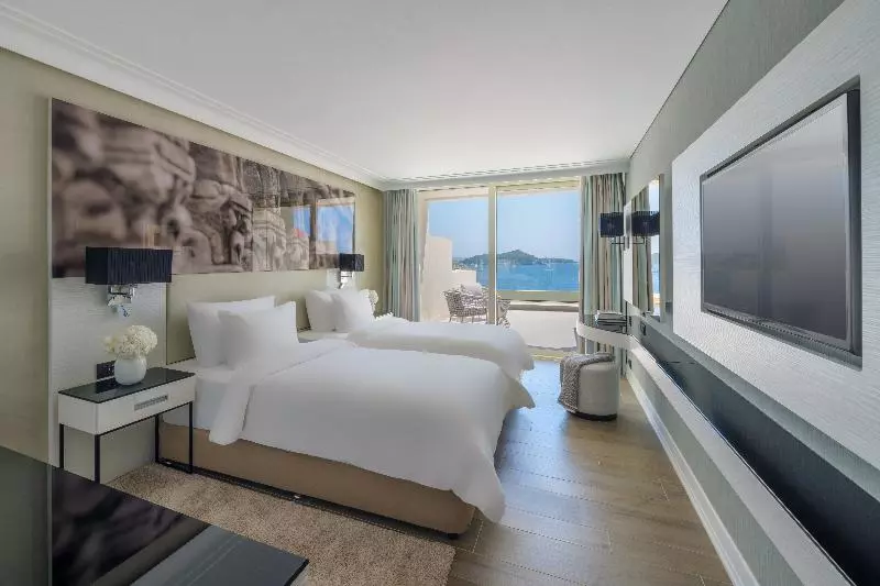 اتاق سوپریور با چشم‌انداز دریا, Rixos Premium Dubrovnik